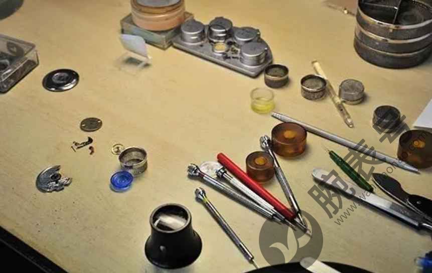 勞力士手表進水維修要多少錢